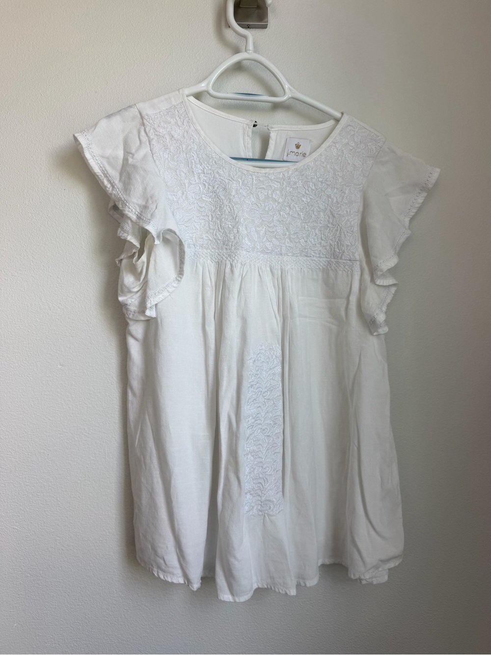J Marie White Embroidered Ruffle Sleeve Women's Top